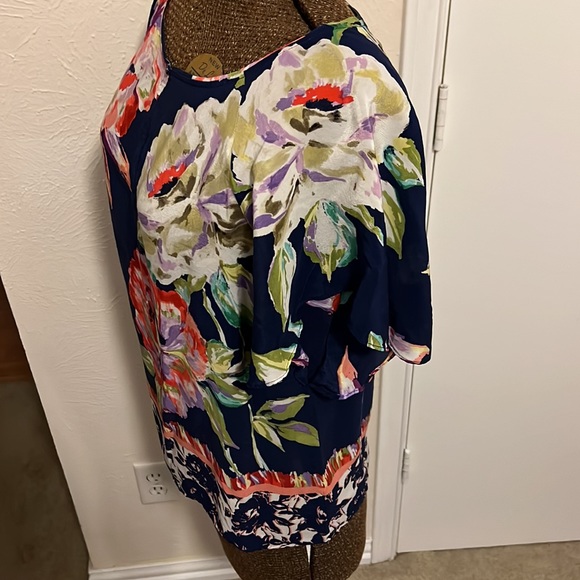 Anthropologie silk top - Picture 2 of 5